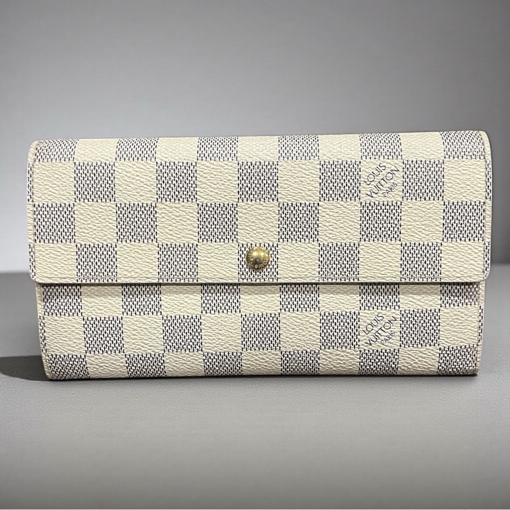 Louis Vuitton Damier Azur Sarah Wallet (Made in Spain) – Date Code CA2049 (2009)